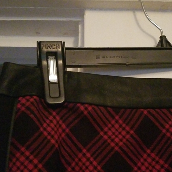 Pencil Skirt - Picture 3 of 4